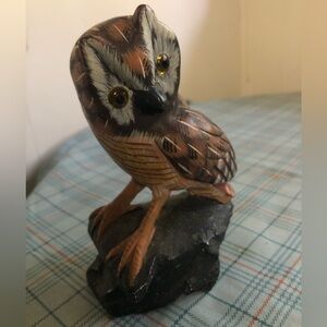 Vintage Stone Beautifully Carved Owl Figure Made In Peoples Republic of China